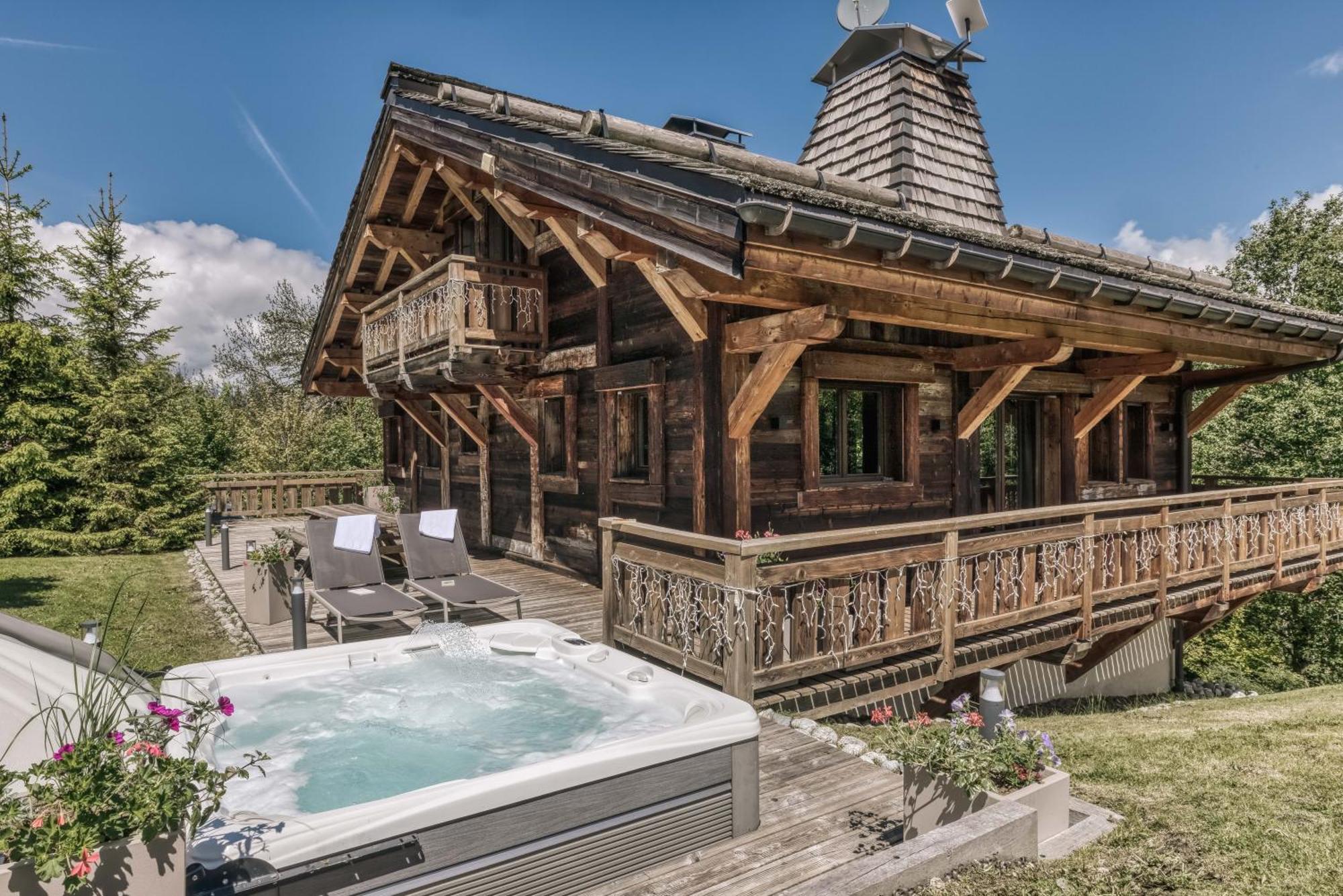 Le Hameau Du Renard Blanc Villa แซ็งต์-แฌร์เวส์-เลส์-แบ็งส์ ภายนอก รูปภาพ